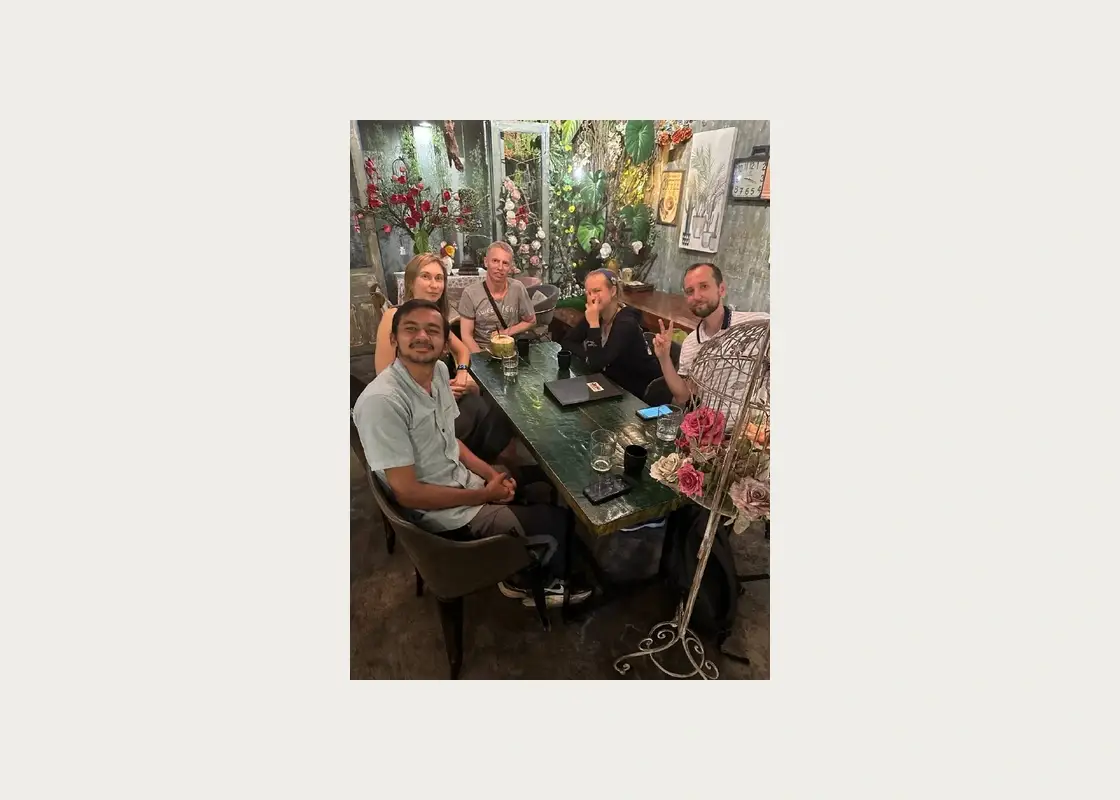 WeekendTalk: English discussion in Nha Trang