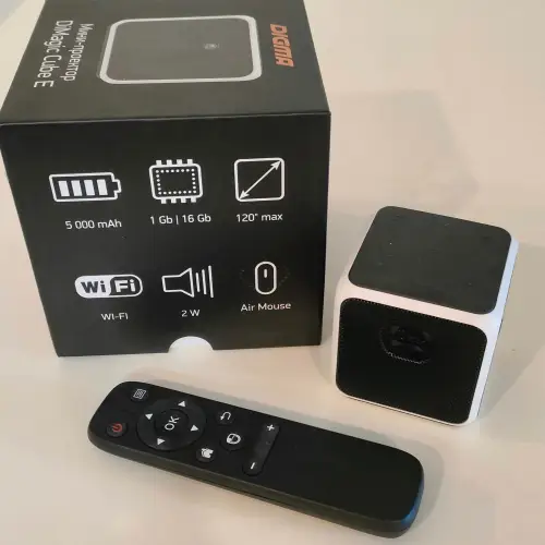 Digma DiMagic Cube E Portable Projector