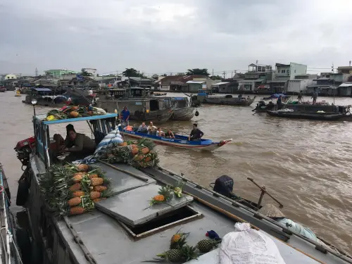 Chợ nổi Cái Răng — Cần Thơ